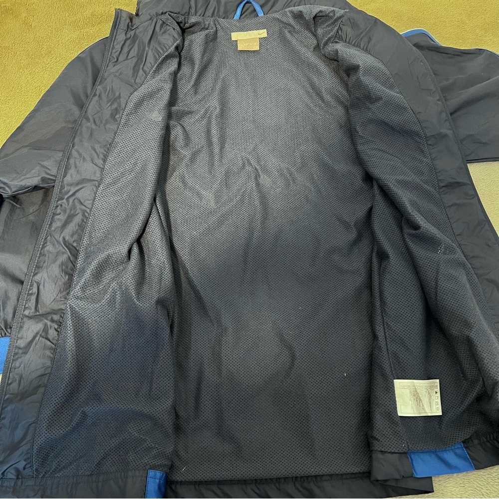 Nike Windbreaker Full Zip Up Jacket - Picture 5 of 11